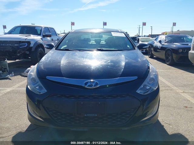 Hyundai Sonata Hybrid Limited 2015 KMHEC4A40FA133197 Image 12