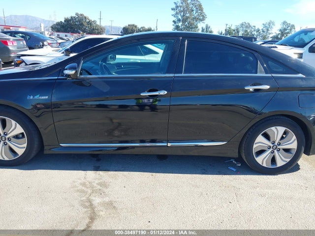 Hyundai Sonata Hybrid Limited 2015 KMHEC4A40FA133197 Image 14