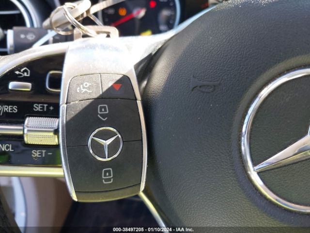 W1N0G8DB4NV331740 Mercedes-Benz Glc 300 Suv
