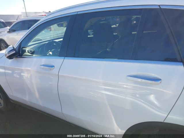 W1N0G8DB4NV331740 Mercedes-Benz Glc 300 Suv