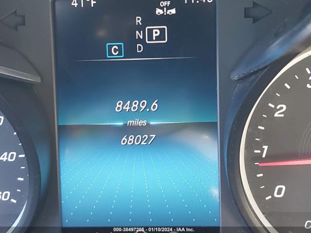 W1N0G8DB4NV331740 Mercedes-Benz Glc 300 Suv