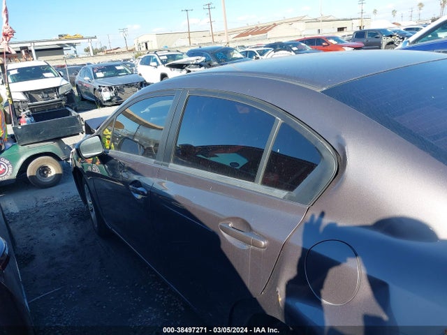 2015 HONDA CIVIC LX VIN: 19XFB2F55FE297821