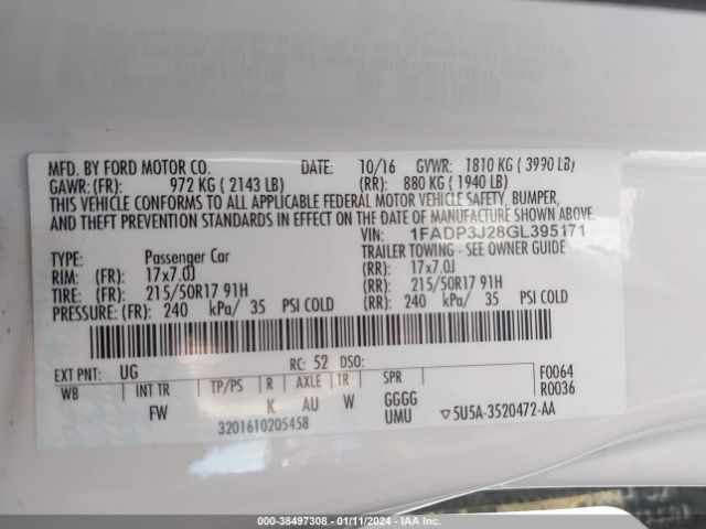 1FADP3J28GL395171 Ford Focus Titanium