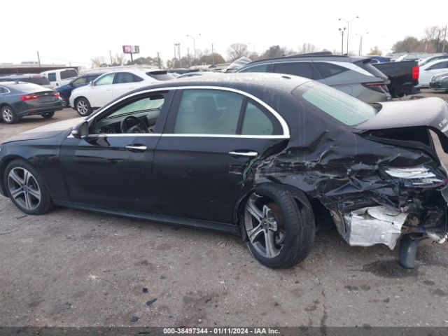 WDDZF4KB4JA394647 Mercedes-Benz E 300 4matic