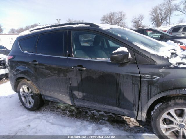 1FMCU9GD8JUD20672 Ford ESCAPE SE