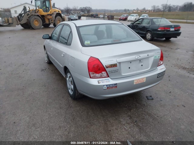 2005 HYUNDAI ELANTRA GLS/GT VIN: KMHDN46D55U997724