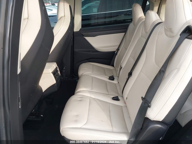 5YJXCAE26JF139915 Tesla Model X 100d/75d/p100d