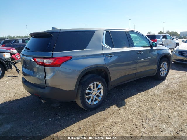 Chevrolet Traverse Ls 2018 1GNERFKWXJJ136932 Image 4