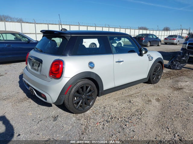 2015 MINI HARDTOP WMWXP7C5XF2A41856 Photo 3