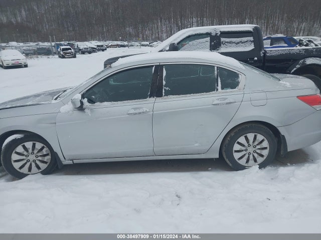 2011 HONDA ACCORD 2.4 LX VIN: 1HGCP2F38BA020162