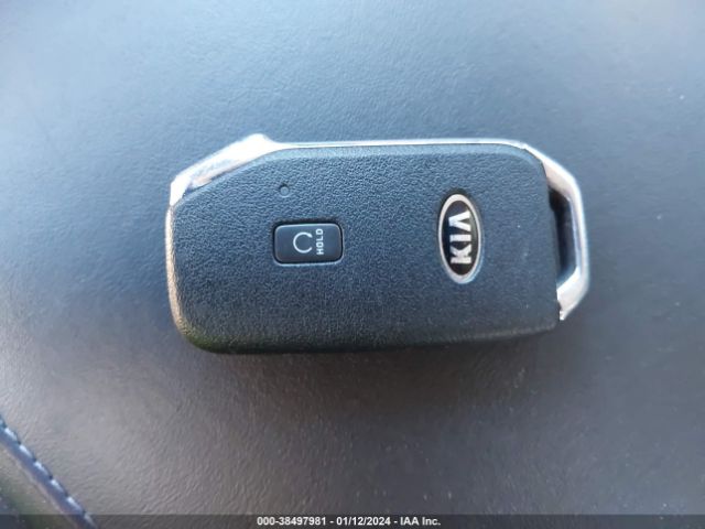 5XYP64HC2MG144880 KIA Telluride S