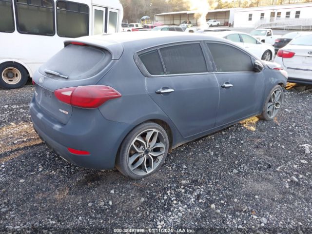 KNAFZ5A3XG5546272 KIA FORTE SX