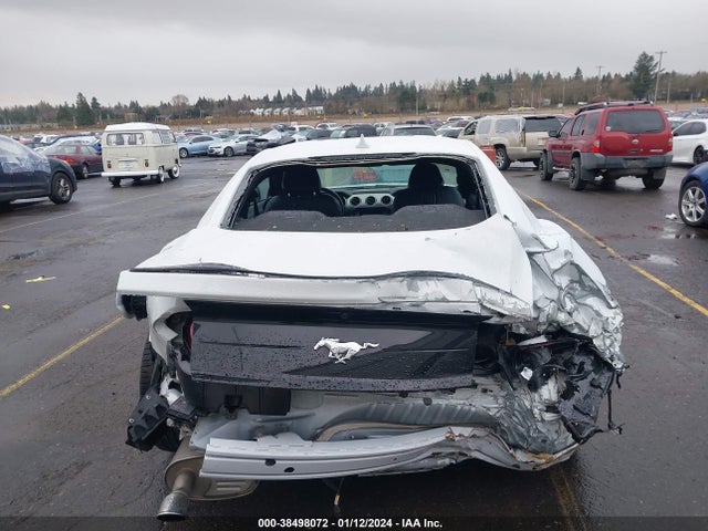 Ford Mustang Ecoboost Premium Fastback 2022 1FA6P8TH7N5107133 Image 17