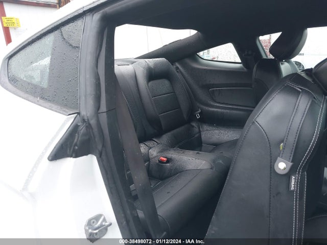 Ford Mustang Ecoboost Premium Fastback 2022 1FA6P8TH7N5107133 Image 8