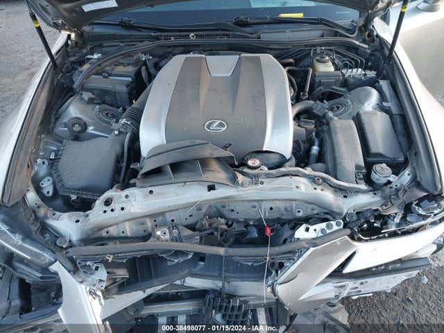 Lexus IS 300 2019 JTHC81D28K5038703 Image 10