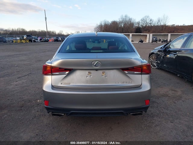 Lexus IS 300 2019 JTHC81D28K5038703 Image 16