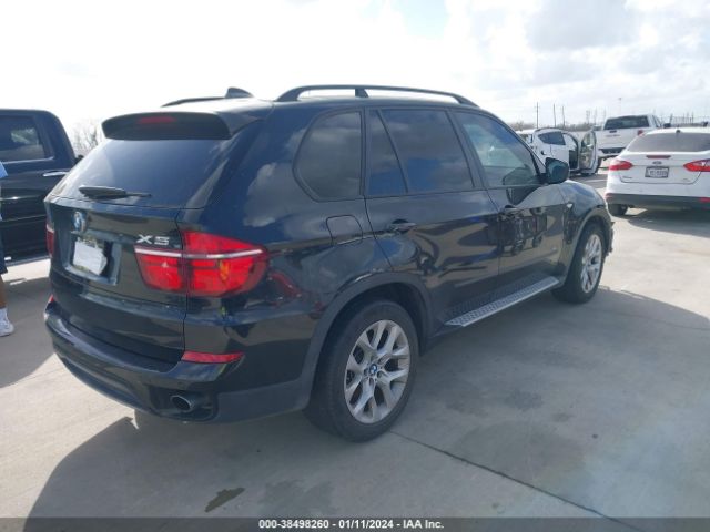 2013 BMW X5 5UXZV4C56D0B05785 Photo 3