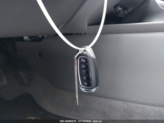 KMHLM4AGXPU570395 Hyundai ELANTRA SEL