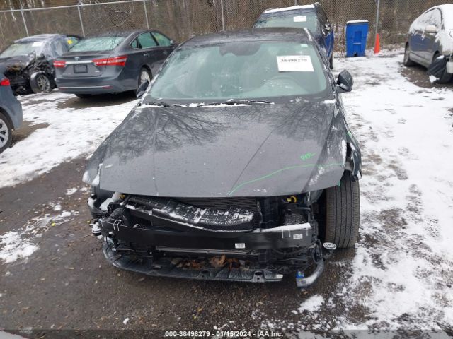 KMHLM4AGXPU570395 Hyundai ELANTRA SEL