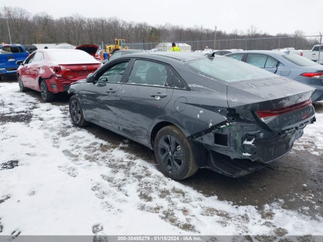 KMHLM4AGXPU570395 Hyundai ELANTRA SEL