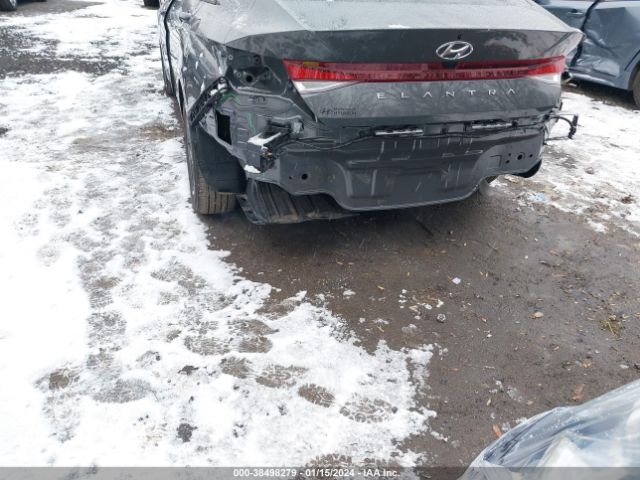 KMHLM4AGXPU570395 Hyundai ELANTRA SEL