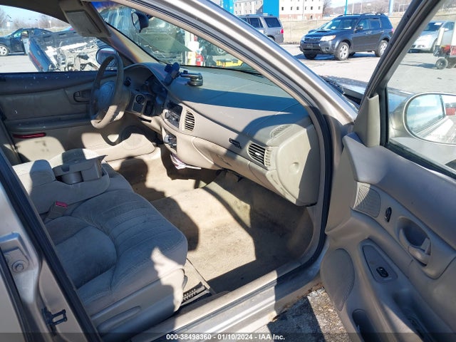 2001 BUICK CENTURY CUSTOM VIN: 2G4WS52J111189220