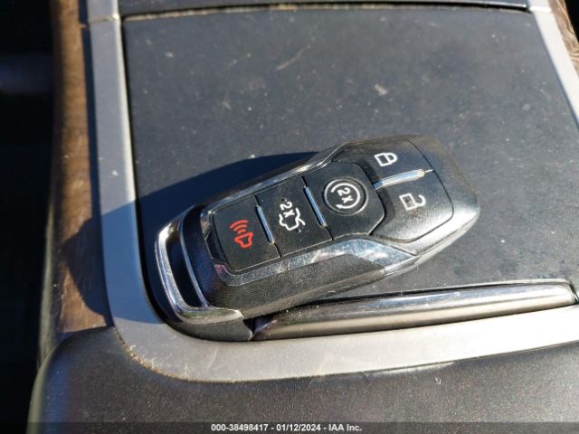 2LMPJ8LP9GBL53235 Lincoln Mkx Reserve