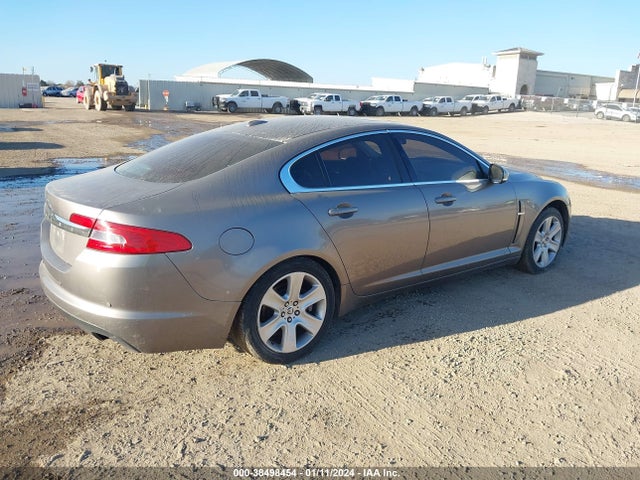 2010 JAGUAR XF SAJWA0FA9AHR55374 Photo 3