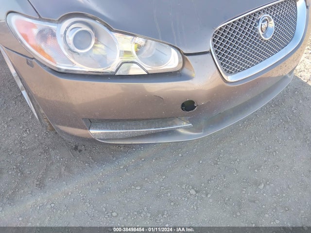 2010 JAGUAR XF SAJWA0FA9AHR55374 Photo 5