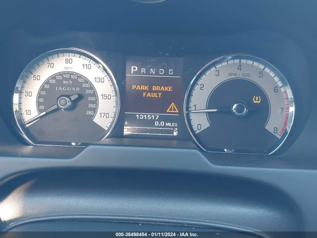 2010 JAGUAR XF SAJWA0FA9AHR55374 Photo 6