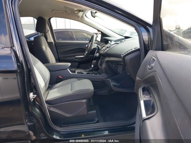1FMCU0GD0HUE49172 Ford ESCAPE SE