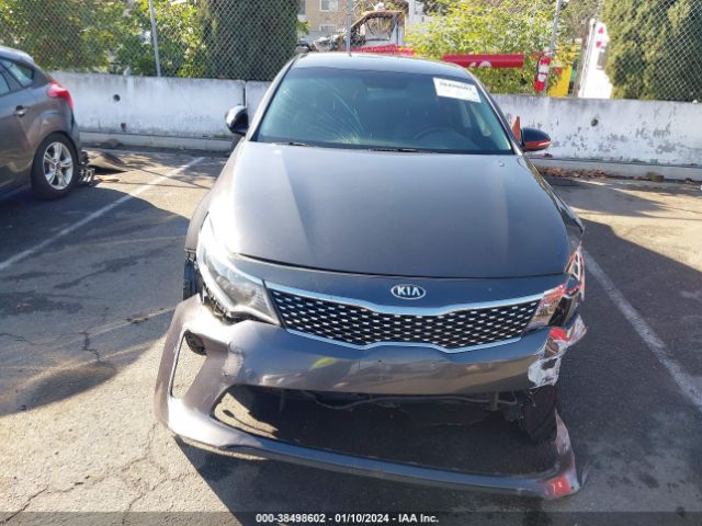 5XXGT4L35JG255262 KIA Optima S