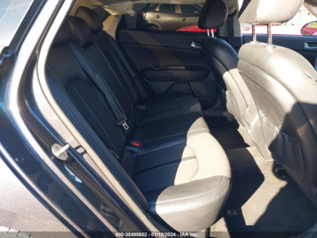 5XXGT4L35JG255262 KIA Optima S