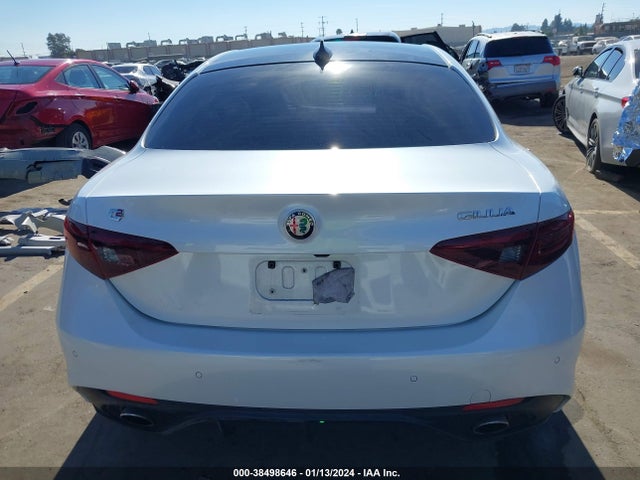 ZARFAECN6J7594278 Alfa Romeo Giulia Ti Sport Rwd