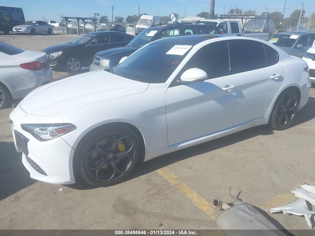 ZARFAECN6J7594278 Alfa Romeo Giulia Ti Sport Rwd