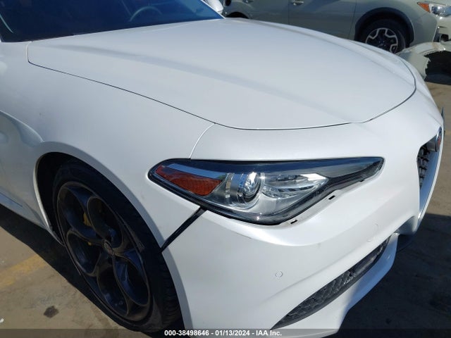 ZARFAECN6J7594278 Alfa Romeo Giulia Ti Sport Rwd