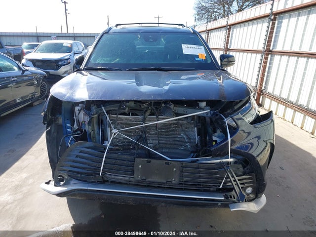 Toyota Highlander Xse 2022 5TDLZRAH2NS133925 Image 13