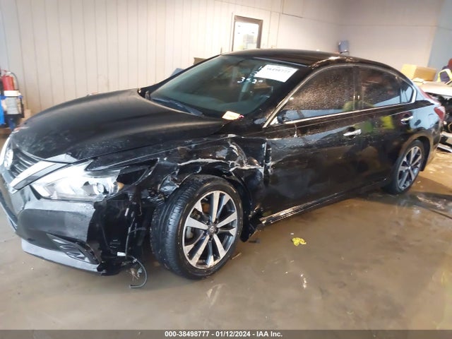 Nissan Altima 2.5 Sr 2017 1N4AL3AP6HC493529 Image 2
