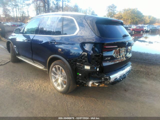 2024 BMW X5 5UX23EU04R9U87069 Photo 2