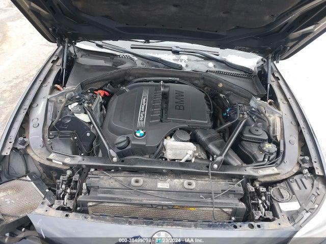 BMW 535i Xdrive 2016 WBA5B3C58GD549292 Image 10