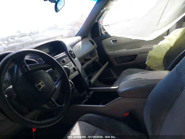 2012 HONDA PILOT EX VIN: 5FNYF4H47CB044454