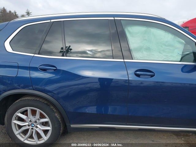 5UXCR6C52KLL02760 BMW X5 Xdrive40i
