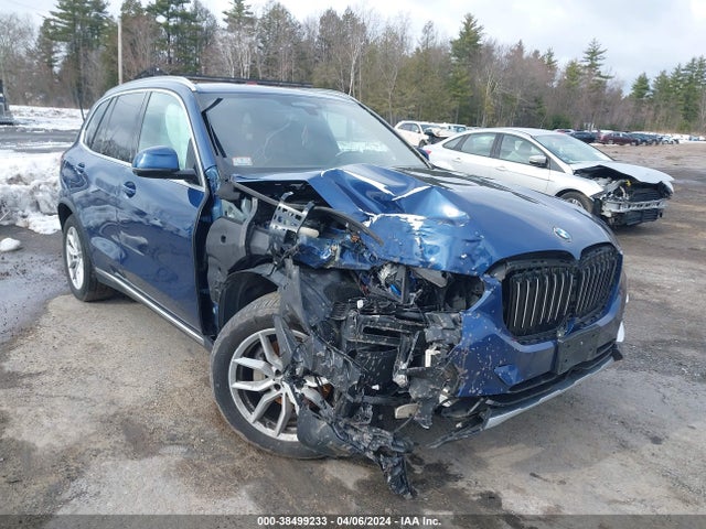5UXCR6C52KLL02760 BMW X5 Xdrive40i