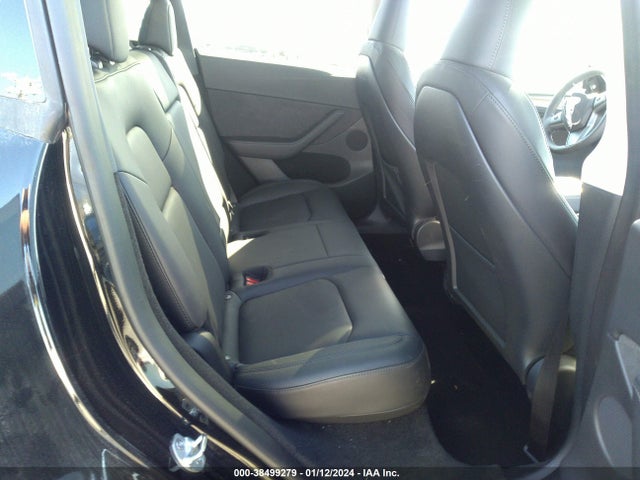 2023 TESLA MODEL Y 7SAYGDEE0PF748420 Photo 7