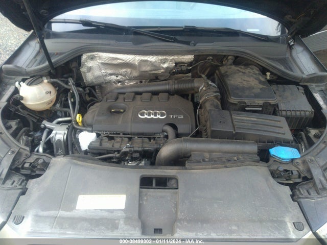 WA1ECCFSXHR014500 Audi Q3 2.0t Premium