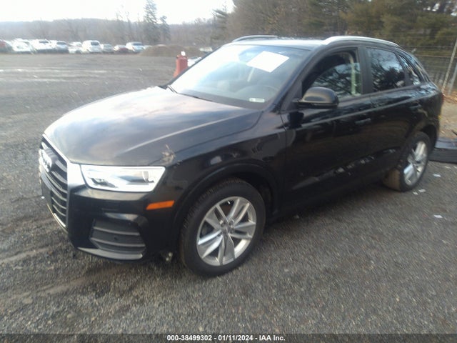 WA1ECCFSXHR014500 Audi Q3 2.0t Premium
