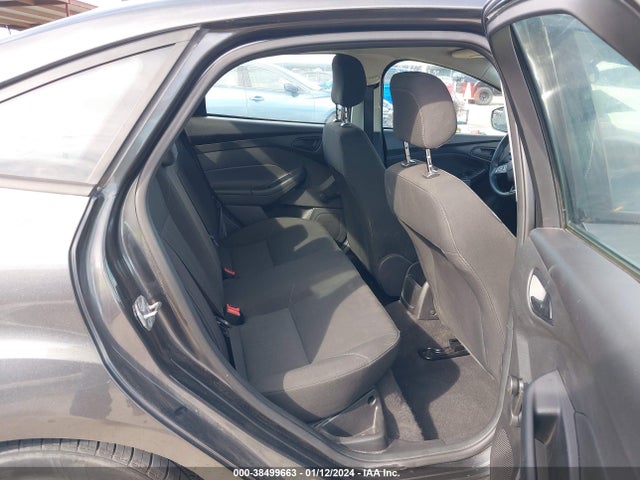 Ford FOCUS S 2015 1FADP3E25FL340914 Image 8