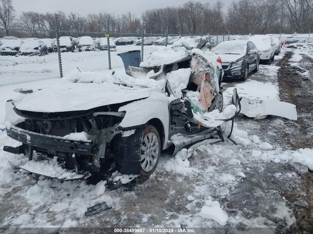 Nissan SENTRA S 2018 3N1AB7AP2JY330235 Image 2