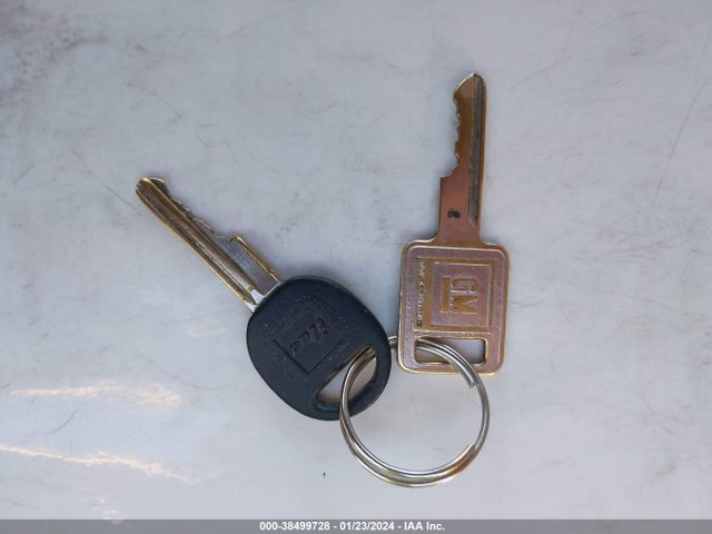 1995 CHEVROLET ASTRO VIN: 1GCDM19W0SB260179