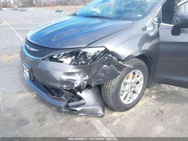 2C4RC1DGXMR547865 Chrysler Voyager Lxi